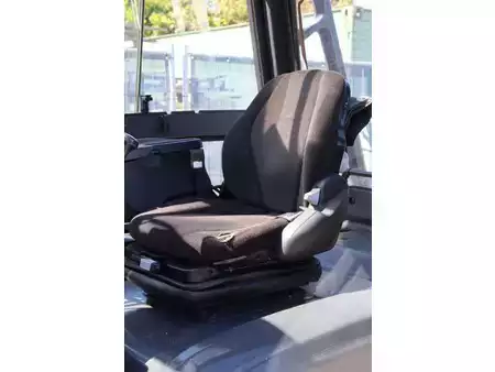 Eléctrico - 4 rodas 2018  Linde E45HL-01/600 (30)