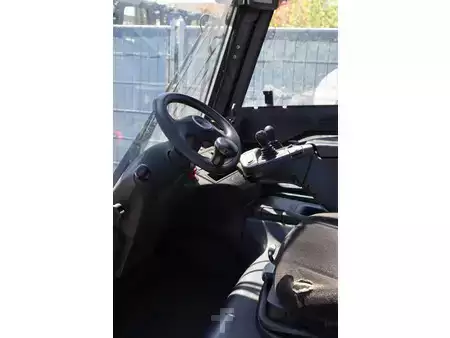 Eléctrico - 4 rodas 2018  Linde E45HL-01/600 (31)