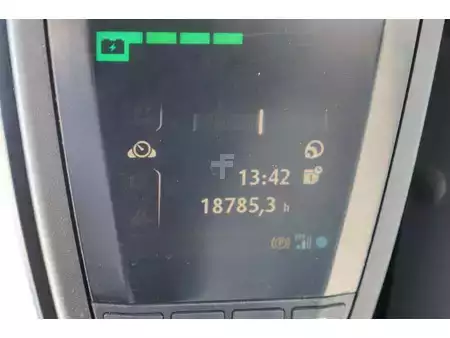 Eléctrico - 4 rodas 2018  Linde E45HL-01/600 (39)
