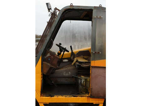 Telescopic forklift rigid - Matbro TS260 turbo (27)