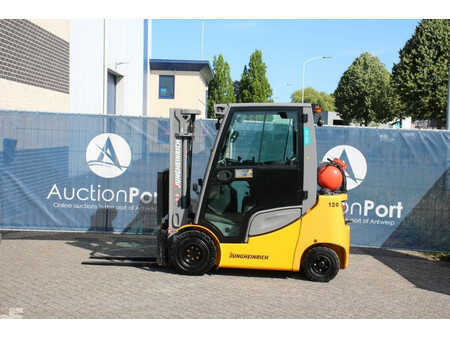 Empilhador a gás 2020  Jungheinrich TFG 320 (2)