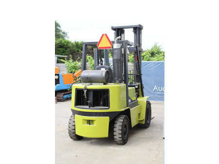 Carretilla elevadora GLP - Clark GPX 35 LPG (33)