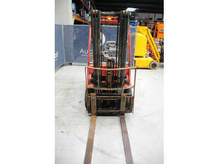 Diesel Forklifts 2007  Mitsubishi FD15N (7)