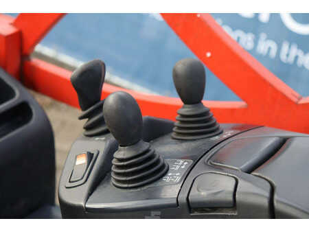 Sähkö - 4 pyör 2016  Linde E18L-02 (28)