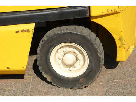 Empilhador a gás 2001  Yale GLP16AF2026 (15)