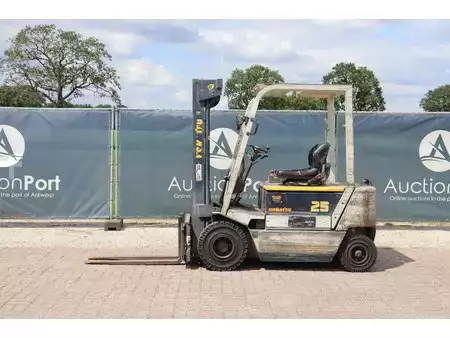Elektro 4 Rad - Komatsu FB25H-1E (2)