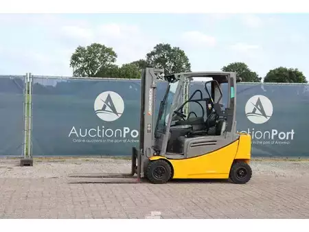 4-wiel elektrische heftrucks 2018  Jungheinrich EFG 316 (1)