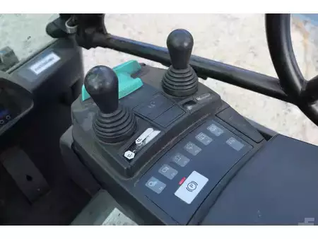 4-wiel elektrische heftrucks 2018  Jungheinrich EFG 316 (26)