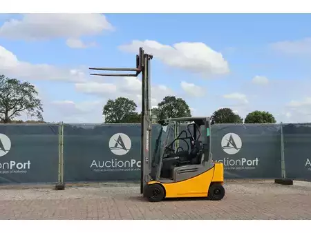 4-wiel elektrische heftrucks 2018  Jungheinrich EFG 316 (31)