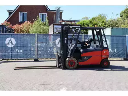 Chariots électriques à 4 roues 2018  Linde E50HL-01 (1)