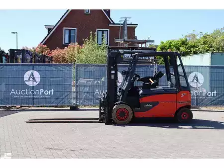 Chariots électriques à 4 roues 2018  Linde E50HL-01 (2)