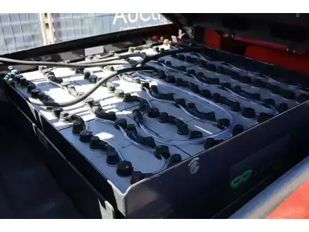 Chariots électriques à 4 roues 2018  Linde E50HL-01 (27)