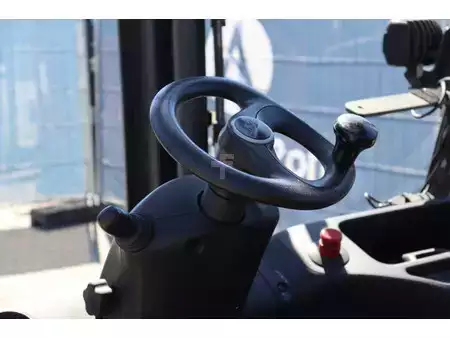Chariots électriques à 4 roues 2018  Linde E50HL-01 (33)