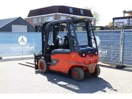 Chariots électriques à 4 roues 2018  Linde E50HL-01 (5)