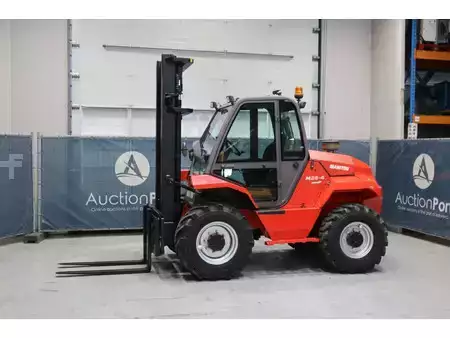 Empilhador todo-terreno 2015  Manitou M26-4 (1)