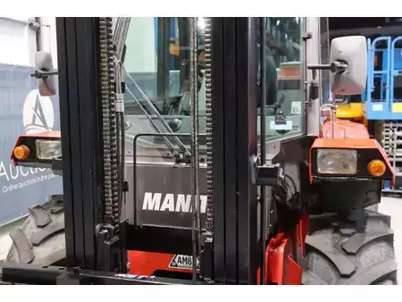 Empilhador todo-terreno 2015  Manitou M26-4 (12)