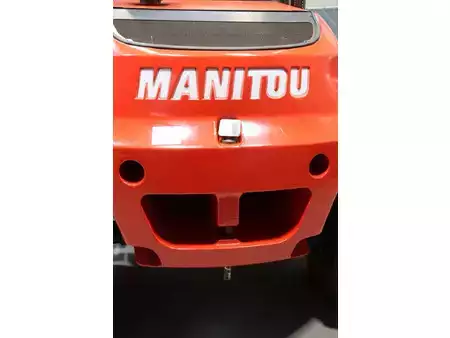 Empilhador todo-terreno 2015  Manitou M26-4 (19)