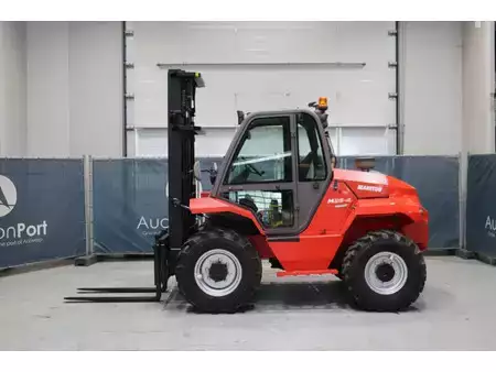 Empilhador todo-terreno 2015  Manitou M26-4 (2)