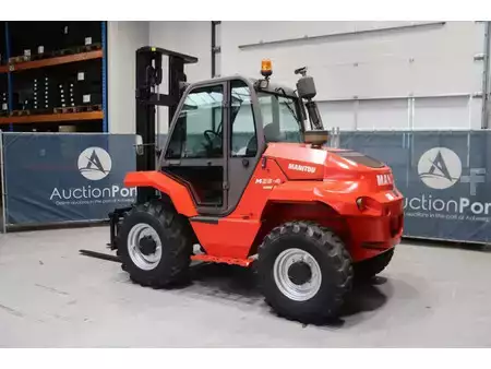 Empilhador todo-terreno 2015  Manitou M26-4 (3)