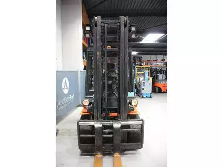 Diesel gaffeltruck 2007  Toyota 7FDA50 (7)