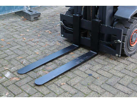 Carrelli elevatori GPL 2006  Linde H25T (10)