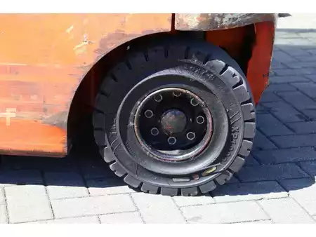 Elektro čtyřkolový VZV 2020  Toyota 8FBMT25 (17)