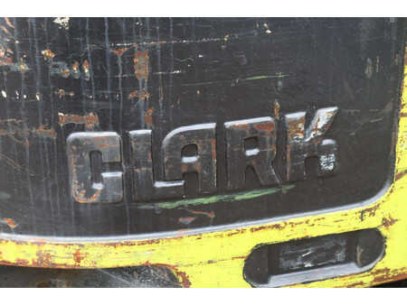 4-wiel elektrische heftrucks - Clark 30 S (17)