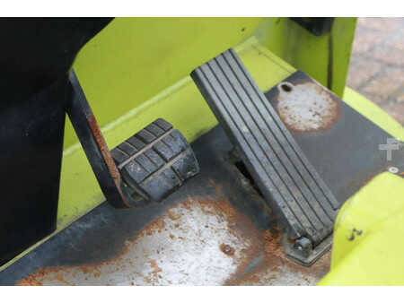 4-wiel elektrische heftrucks - Clark 30 S (23)