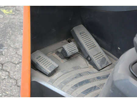 Schubmaststapler 2010  BT RRE 200 (16)