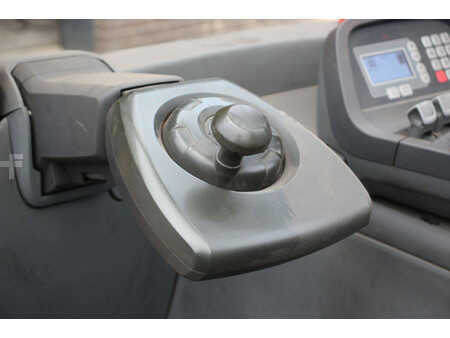 Schubmaststapler 2010  BT RRE 200 (17)