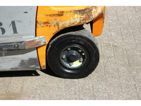 Carrelli elettrici 4 ruote 2007  Still RX 60-16 (16)