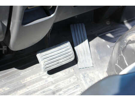 Carrelli elettrici 4 ruote 2007  Still RX 60-16 (22)