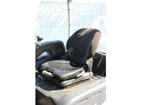 Carrelli elettrici 4 ruote 2007  Still RX 60-16 (24)