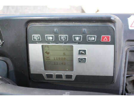 Carrelli elettrici 4 ruote 2007  Still RX 60-16 (25)