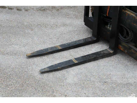 Elektro 4 Rad 2018  EP Equipment CPD20FVD8-TW-C (9)