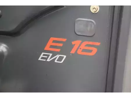 Carrelli elettrici 4 ruote 2017  Linde E16C-02 (12)