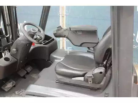 Carrelli elettrici 4 ruote 2017  Linde E16C-02 (22)