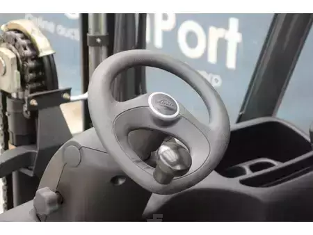 Carrelli elettrici 4 ruote 2017  Linde E16C-02 (24)