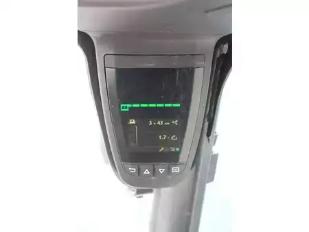 Carrelli elettrici 4 ruote 2017  Linde E16C-02 (27)
