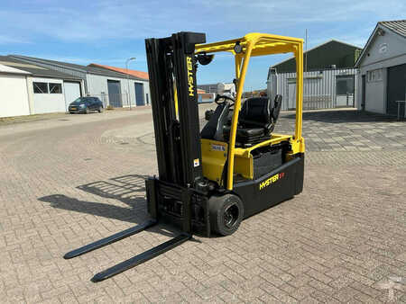 Elektromos 4 kerekű 2018  Hyster J2.0XNT LWB (2)