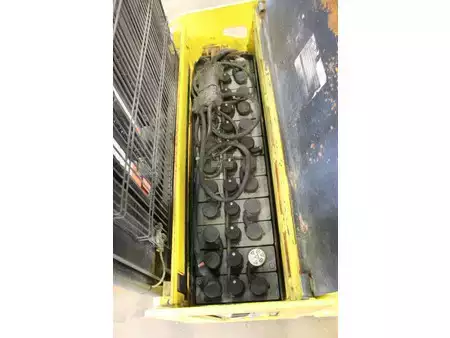 Magasemelésű béka 2017  Hyster  (12)