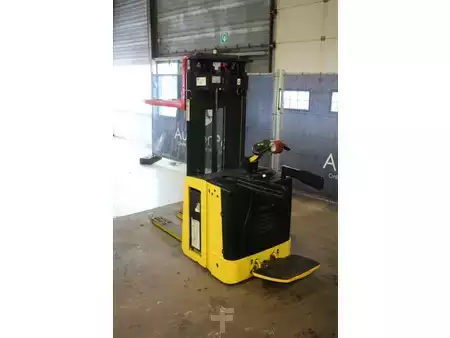 Magasemelésű béka 2017  Hyster  (20)