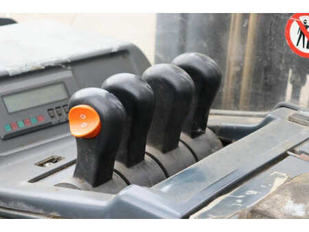 Schubmaststapler 2000  Steinbock Boss WRL 14 (16)