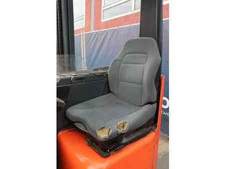 Schubmaststapler 2000  Steinbock Boss WRL 14 (18)