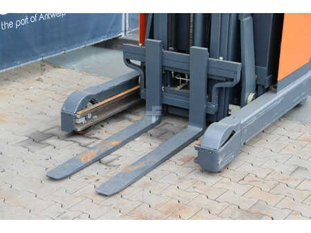 Schubmaststapler 2000  Steinbock Boss WRL 14 (9)