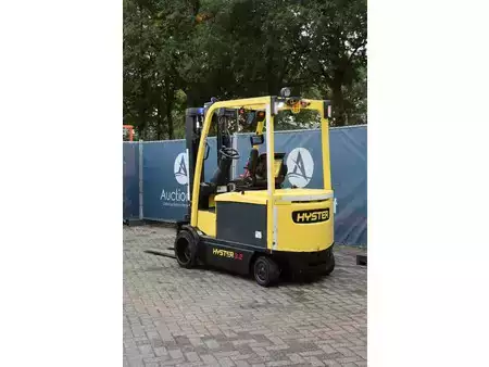 4-wiel elektrische heftrucks 2015  Hyster E3.2XN (4)