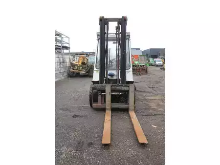 Diesel Forklifts 2003  Hyster H5.00XM (8)