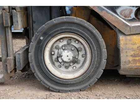 Carretilla elevadora GLP 1993  Yale TFG 15 (11)