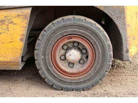 Carretilla elevadora GLP 1993  Yale TFG 15 (12)