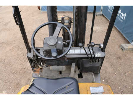 Carretilla elevadora GLP 1993  Yale TFG 15 (15)